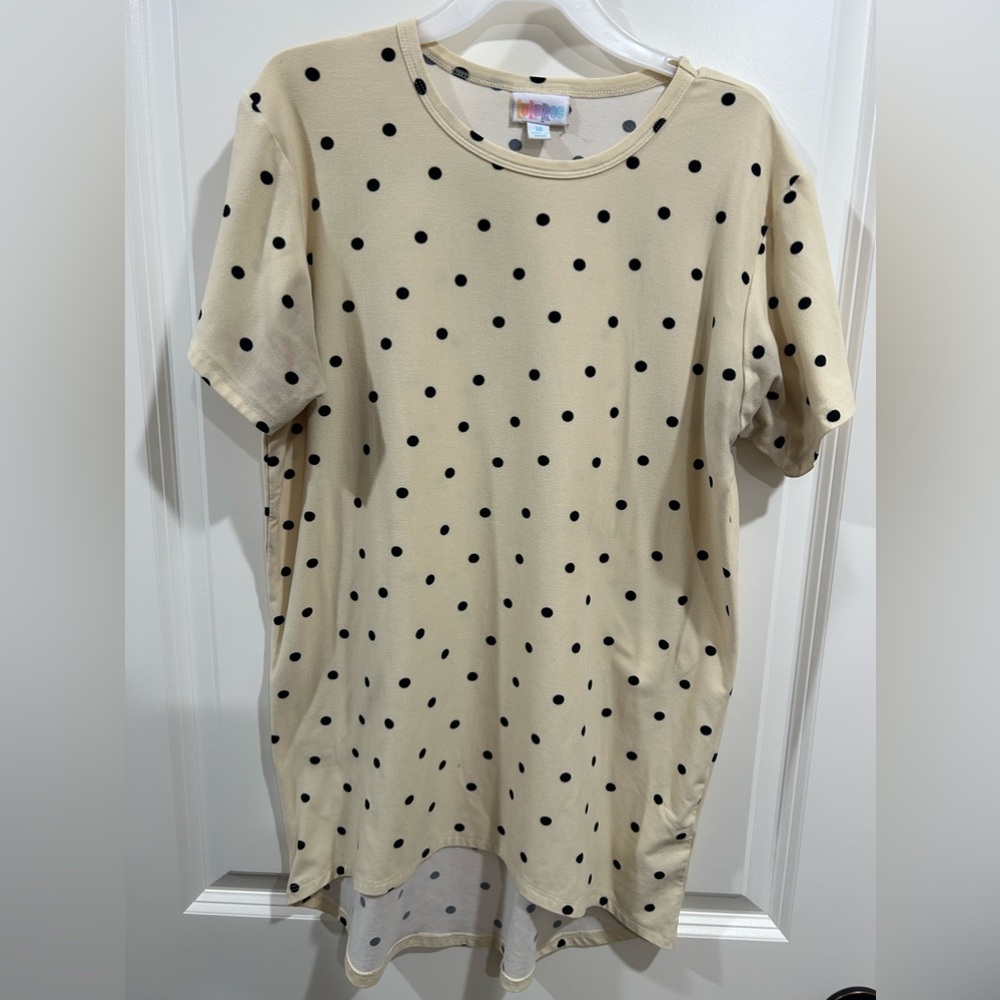 Lularoe polkadot top 14